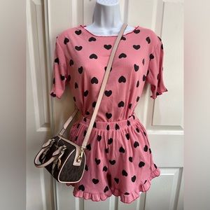 Hearts print sets of top and shorts
